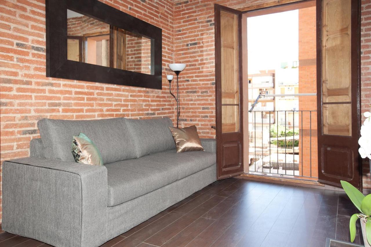2-Bedroom Apartment For Families Barcelona Exterior foto